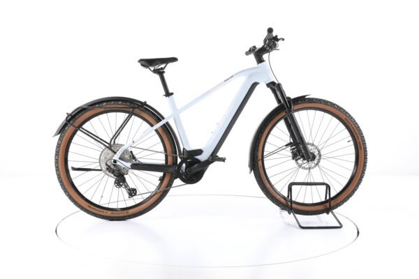 Cube Reaction Hybrid Pro Allroad 2023 – Vélo Électrique Trekking Bosch 29" Blanc