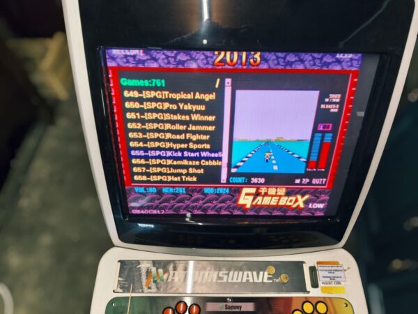 Borne Arcade Atomiswave – +700 Jeux Inclus – Écran LCD – Boutons & Joysticks Sanwa – Plug & Play